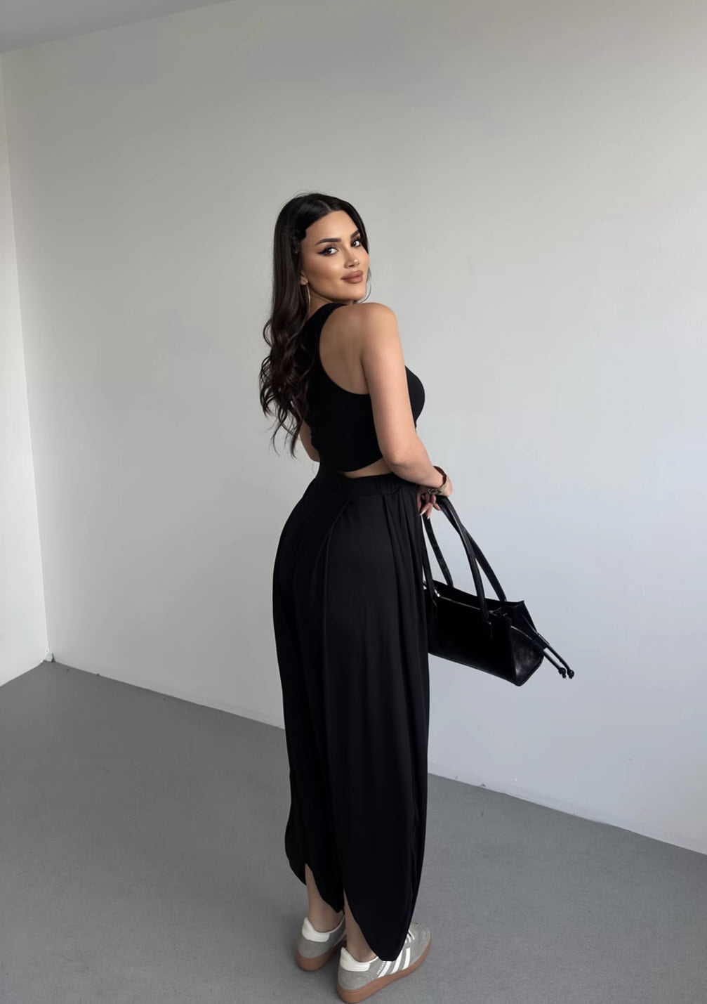 Σετ crop top με παντελόνα barrel