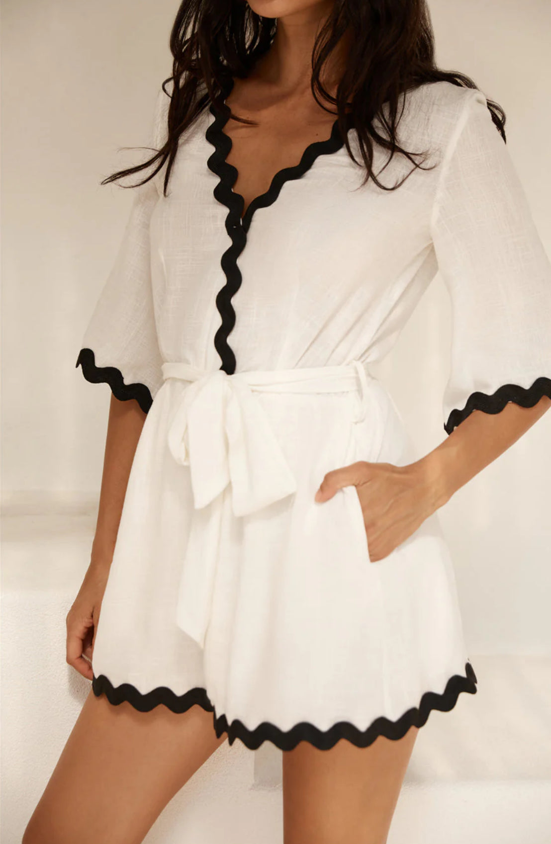 Ολόσωμο σορτσάκι ολόσωμο σορτς jumpsuit playsuit ολοσωμη φόρμα καλοκαιρινή ολοσωμη ασπρόμαυρο 